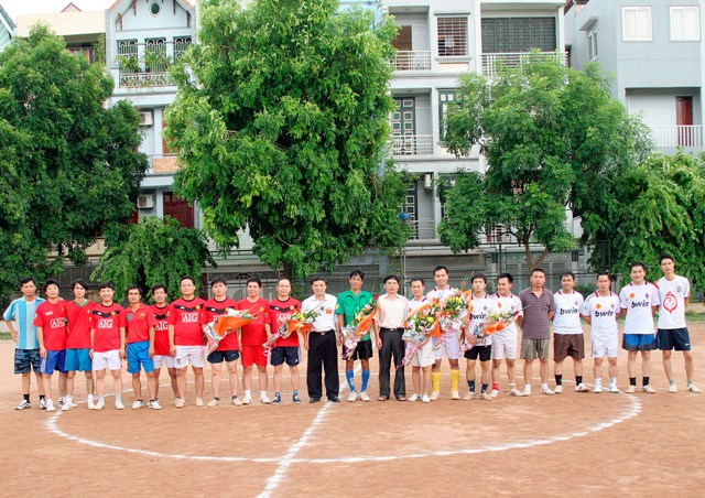 Giải bóng đá TN chào mừng thành công ĐH Đảng bộ Cty lần I năm 2010