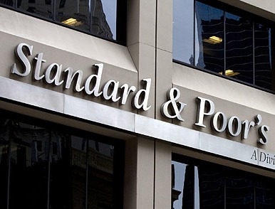 S&P; nâng mức triển vọng tín nhiệm của kinh tế và ngân hàng Việt Nam